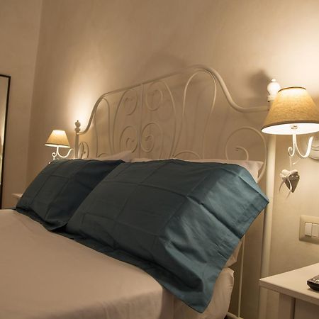 Bed and Breakfast Alta Marea Маргерита-ді-Савоя Екстер'єр фото