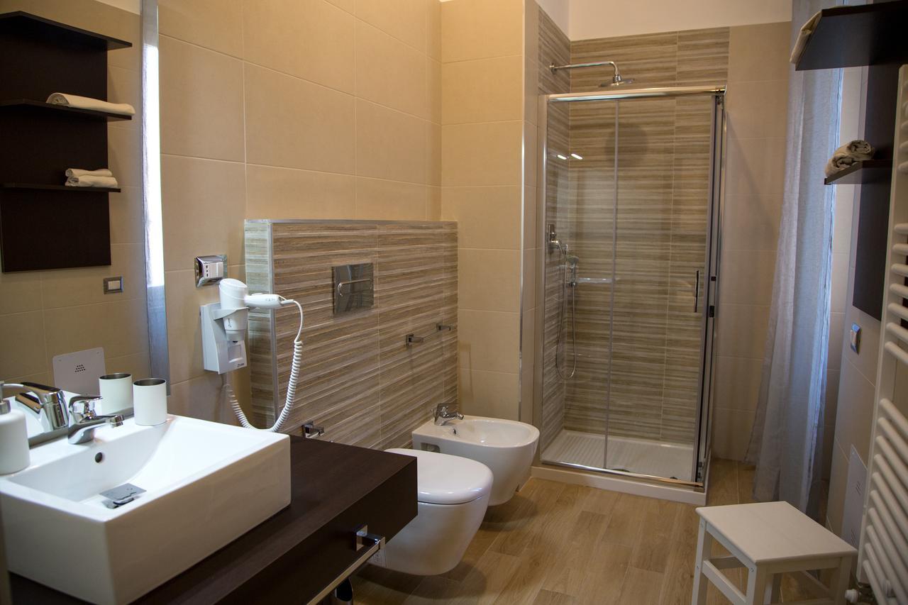 Bed and Breakfast Alta Marea Маргерита-ді-Савоя Екстер'єр фото